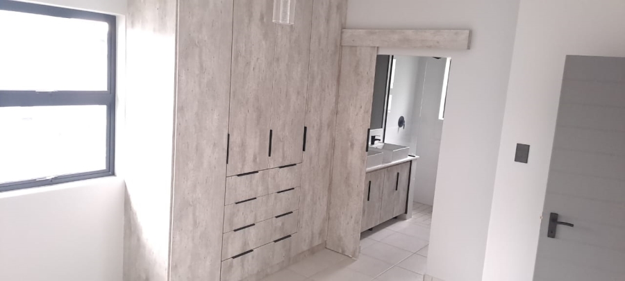 3 Bedroom Property for Sale in Waterval East North West